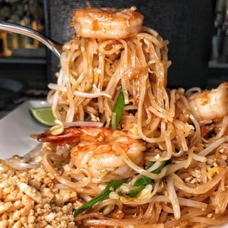 Sawasdee Pad Thai